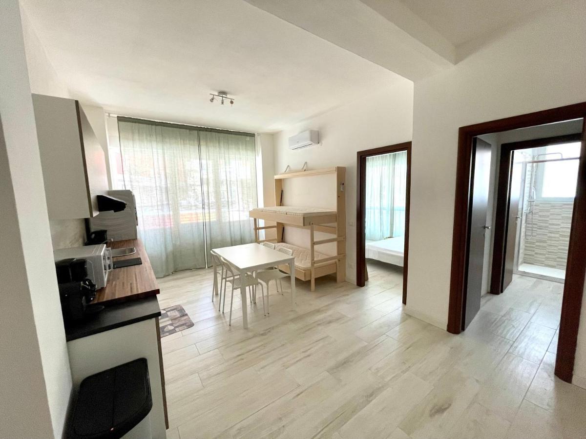 Bilocale Con Posto Auto La Chicca Del Golfo Apartment ลาสเปเซีย ภายนอก รูปภาพ