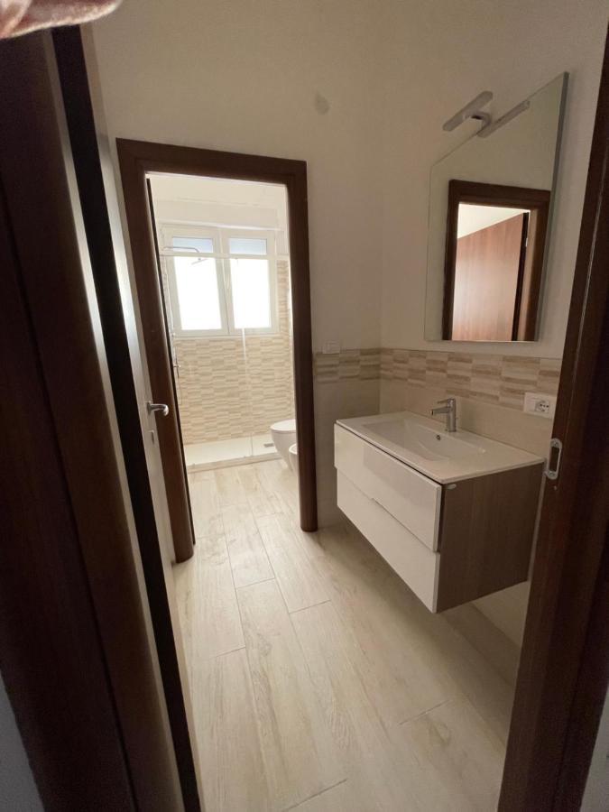 Bilocale Con Posto Auto La Chicca Del Golfo Apartment ลาสเปเซีย ภายนอก รูปภาพ