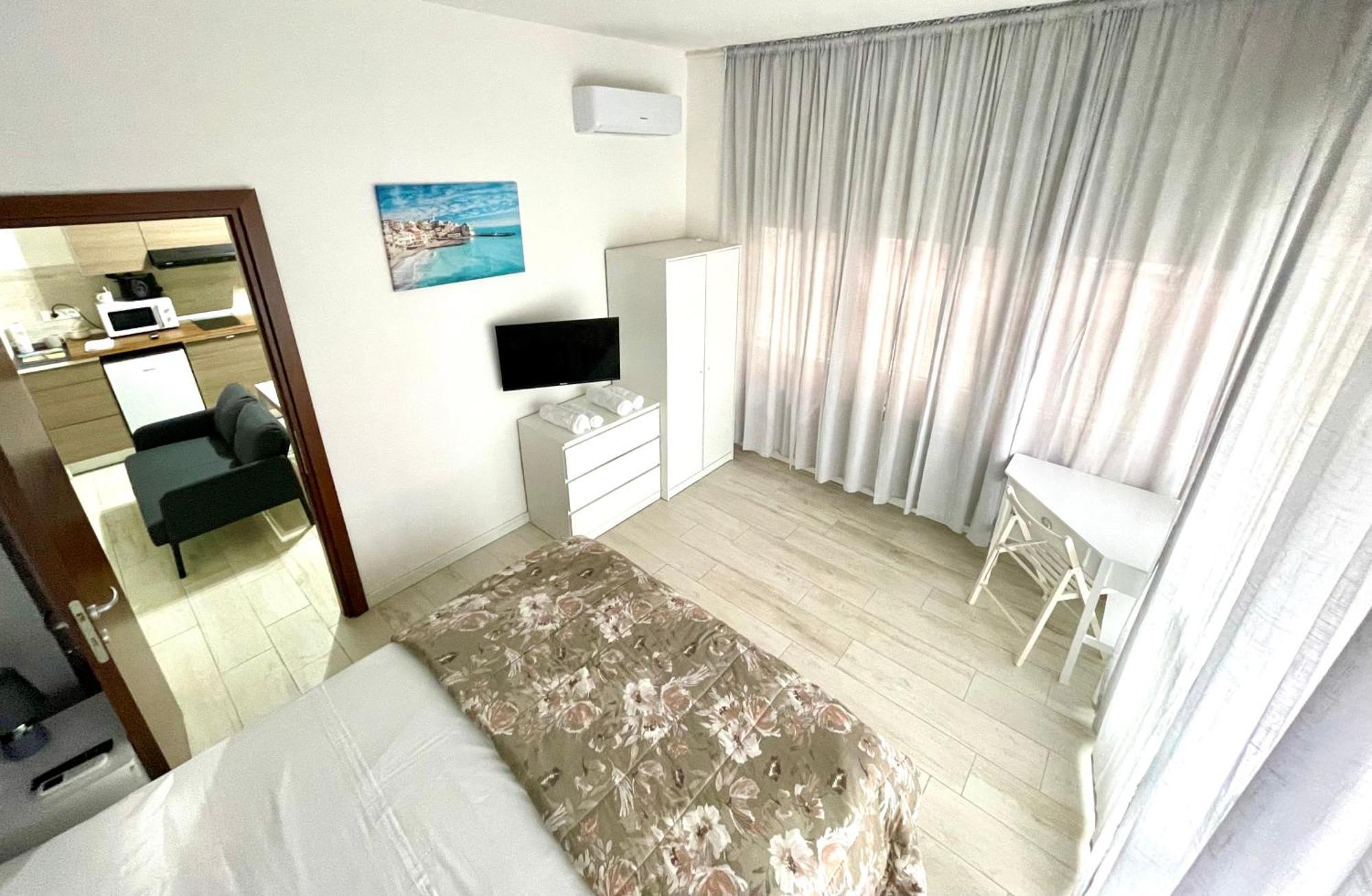 Bilocale Con Posto Auto La Chicca Del Golfo Apartment ลาสเปเซีย ภายนอก รูปภาพ